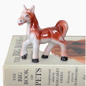Sweet 🐴 Little Smiling Vintage Pony Horse Figurine Made in Japan Porcelain